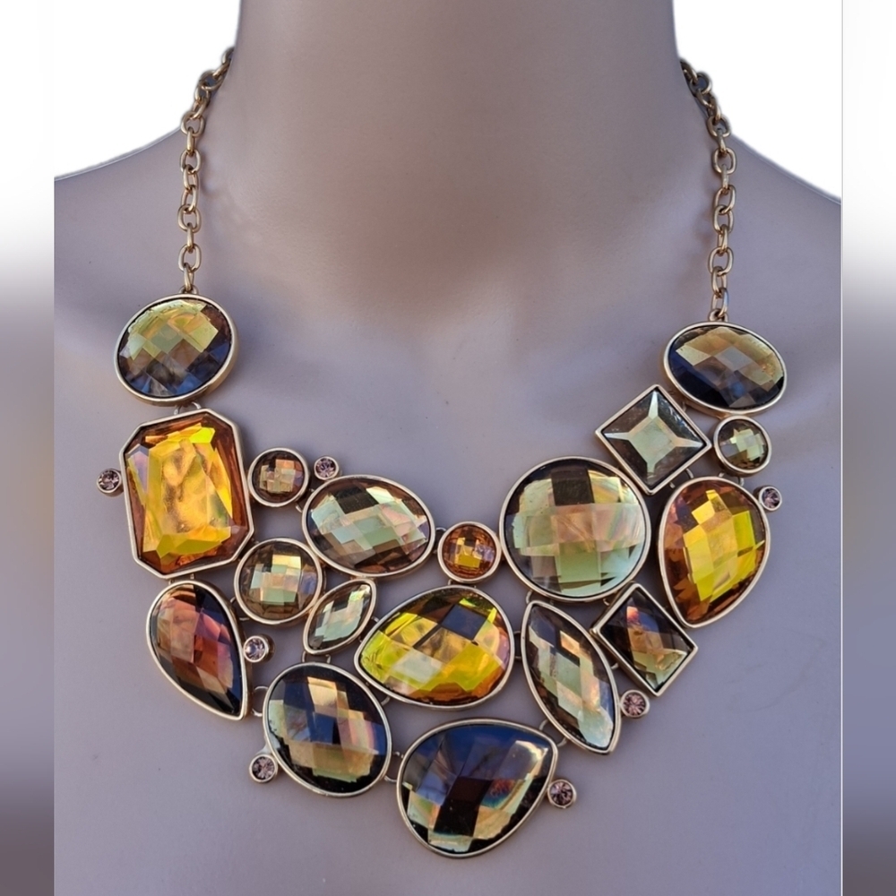 Joan Rivers "Fields of Gold" Amber Topaz Quilted Bib Necklace - Vintage QVC